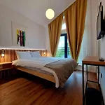 Guest house Rahouse - Self Check-in & Free Parking