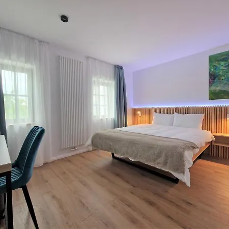 Ra House Гостьовий будинок