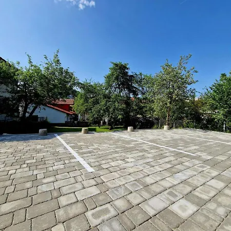 Гостьовий будинок Ra House