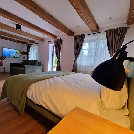 Konukevi Rahouse - Self Check-in & Free Parking Braşov