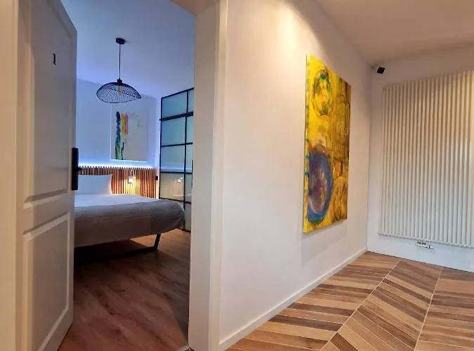 Guest house Rahouse - Self Check-in & Free Parking Brasov